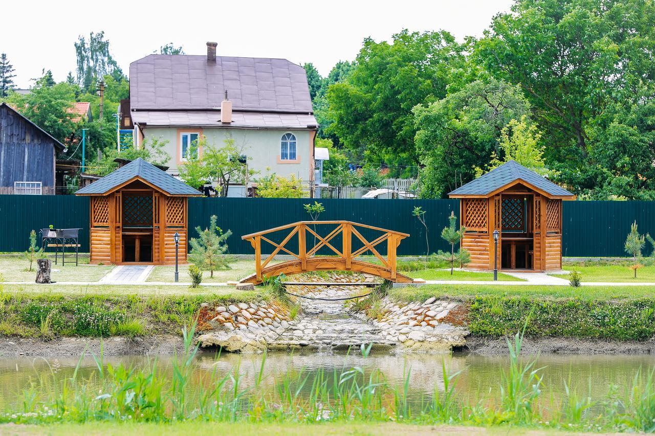 Zarichna Hotel Drogobych Ngoại thất bức ảnh